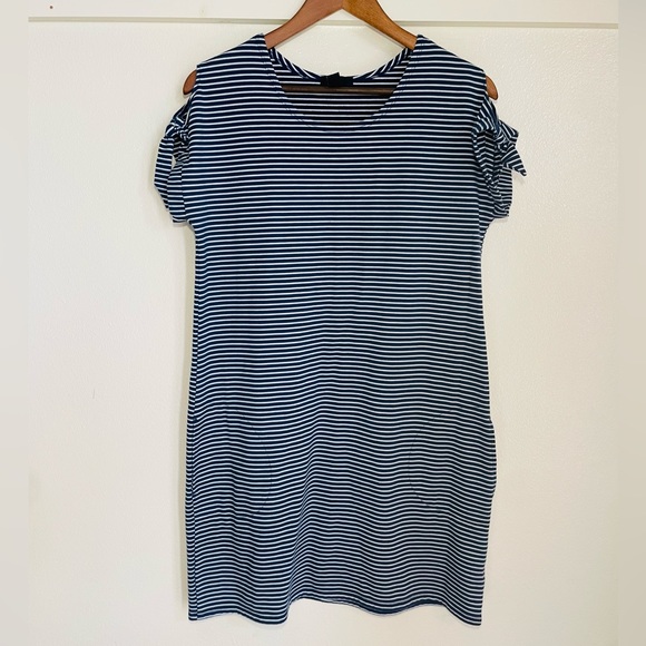 Gap M Blue White Striped Short Sleeve Dress Coverup Beach - Picture 2 of 9